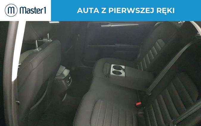Ford Mondeo cena 67850 przebieg: 105719, rok produkcji 2018 z Wąbrzeźno małe 191